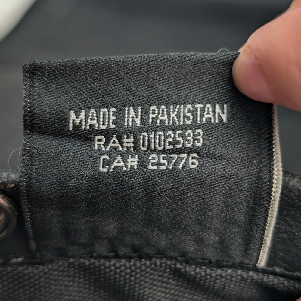 VTG Victory Motorcycle Vest Men's Large Black Leather Biker Side Lace Moto Y2K